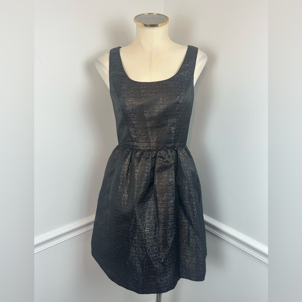 AIDEN By AIDEN MATTOX Sleeveless Black & Gold Cocktail Dress | Size 2